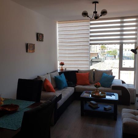 Hermoso departamento, céntrico y tranquilo Quito Exterior foto