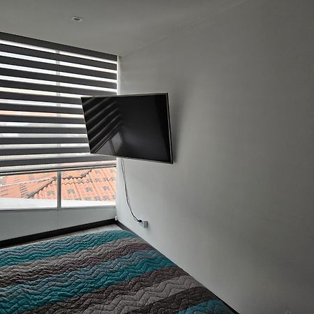 Hermoso departamento, céntrico y tranquilo Quito Exterior foto
