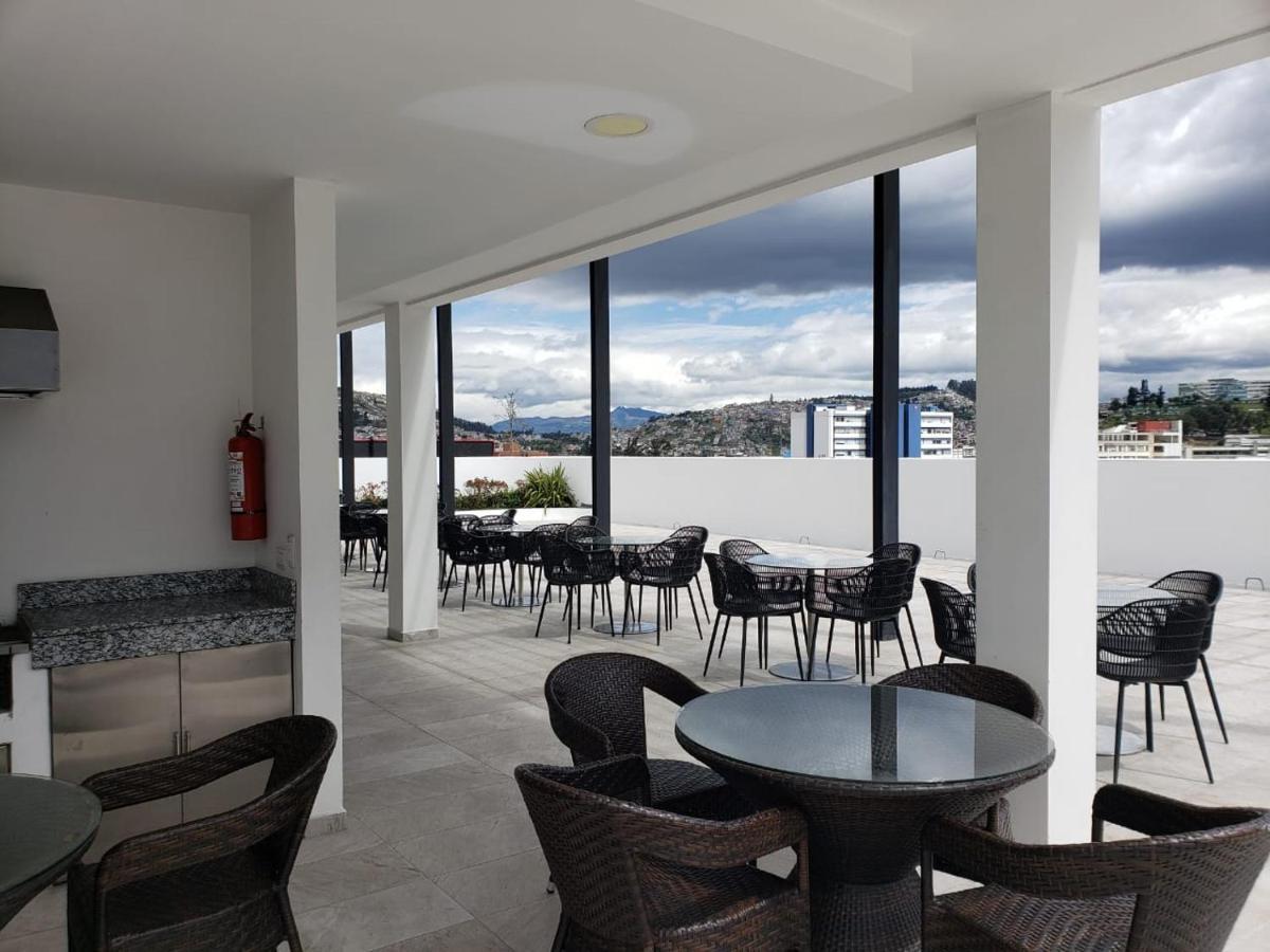Hermoso departamento, céntrico y tranquilo Quito Exterior foto