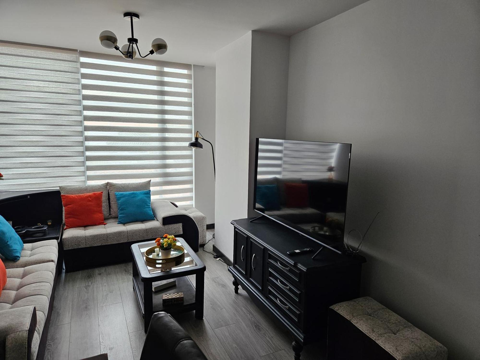 Hermoso departamento, céntrico y tranquilo Quito Exterior foto